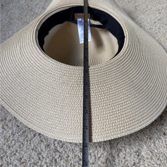 Beige Sun Hat with Wide Brim, Foldable, UPF 50 - Picture 5 of 12